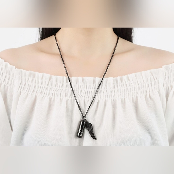 NEW PET Paw Cylinder with Angel Wing Charm Necklaces Pendant Cremation Jewelry - Picture 5 of 6